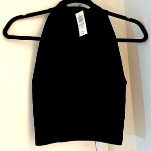 New Aritzia Black size small halter top Babaton sculpt knit cropped top